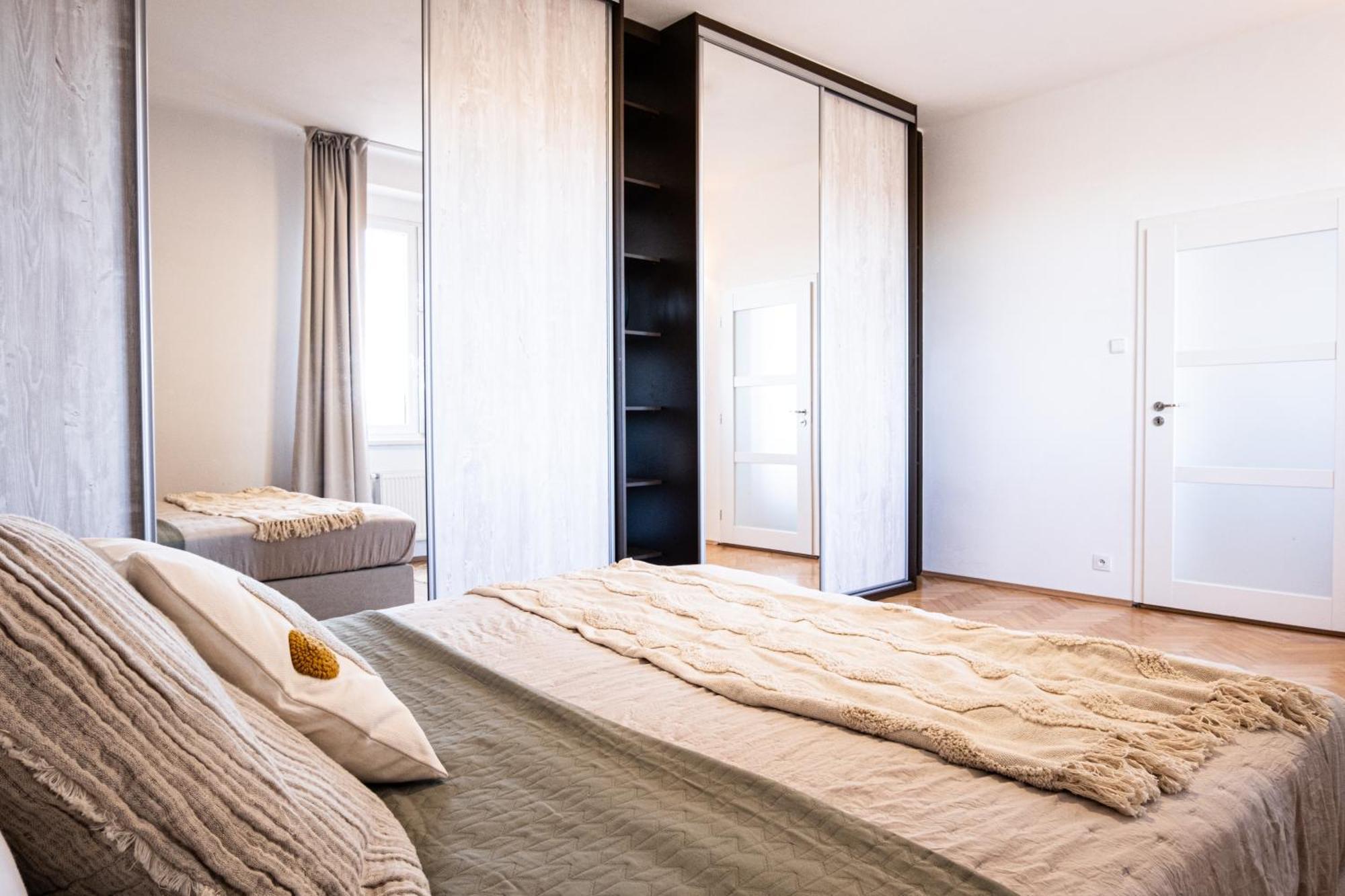 Trendy Holesovice Market 1 Bedroom Appartamento *